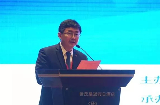 Рака под рака со Универзитетот во Шангај Џиаотонг! Ningbo ќе изгради национален репер за истражување и развој на батерии!
